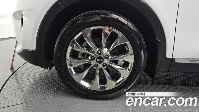 Kia Sorento Diesel 2.0 2WD Noblesse 2018 — фото 5