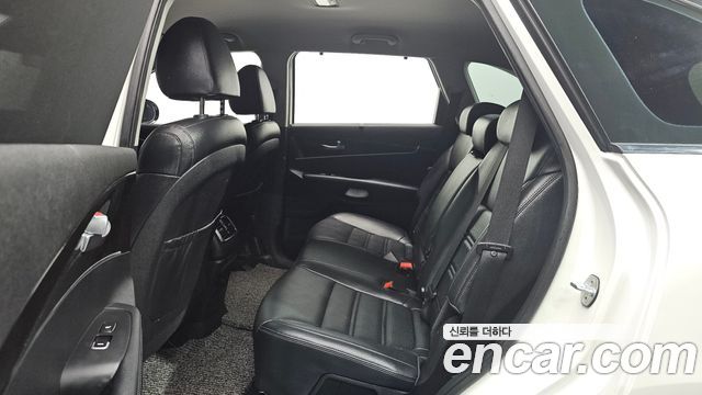 Kia Sorento Diesel 2.0 2WD Noblesse 2018 — фото 11