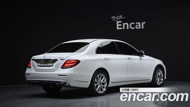 Mercedes-Benz E-Class (W213) E300 Exclusive 2018 — фото 2