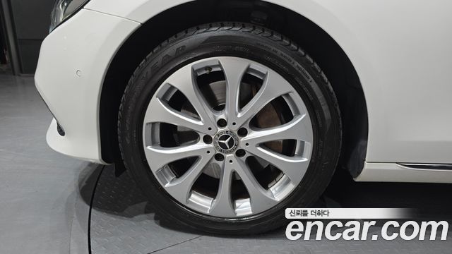 Mercedes-Benz E-Class (W213) E300 Exclusive 2018 — фото 5