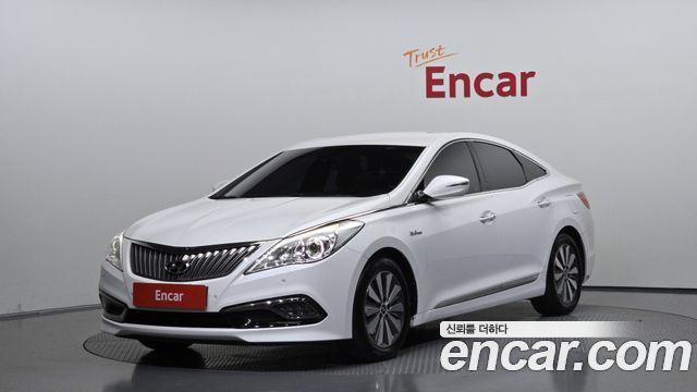 Hyundai Grandeur Hybrid (HG) Premium