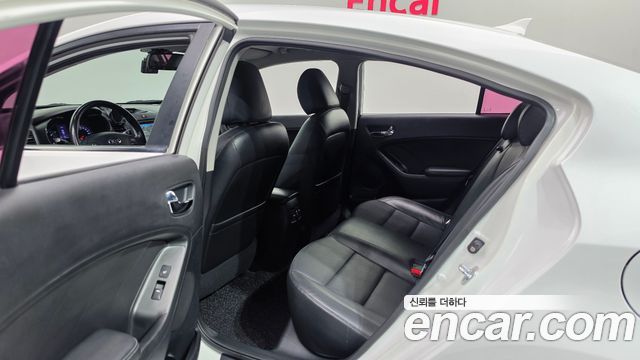 Kia K3 Prestige 2015 — фото 11