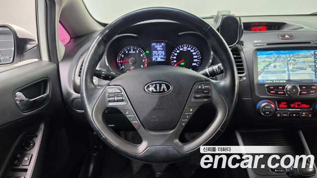 Kia K3 Prestige 2015 — фото 13