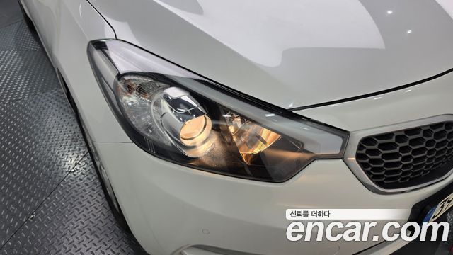 Kia K3 Prestige 2015 — фото 22