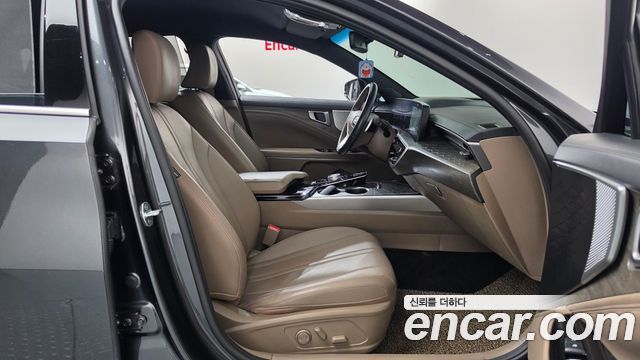Kia K8 2.5 Gasoline 2WD Noblesse 2022 — фото 26
