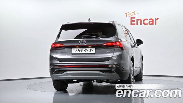 Hyundai Santa Fe Diesel 2.2 4WD Exclusive 2023 — фото 4