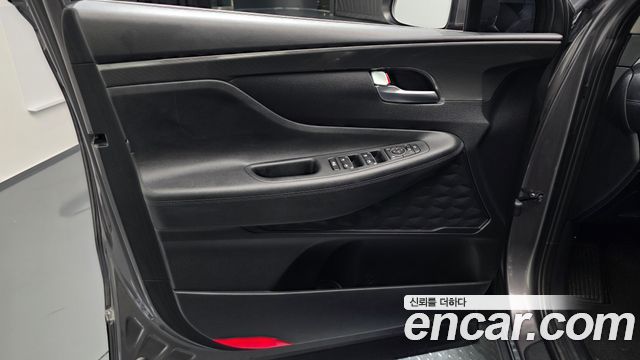 Hyundai Santa Fe Diesel 2.2 4WD Exclusive 2023 — фото 24