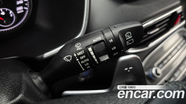 Hyundai Santa Fe Diesel 2.2 4WD Exclusive 2023 — фото 27