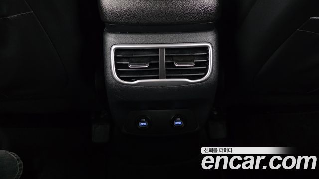 Hyundai Santa Fe Diesel 2.2 4WD Exclusive 2023 — фото 31