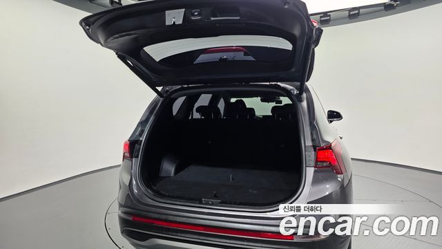 Hyundai Santa Fe Diesel 2.2 4WD Exclusive 2023 — фото 33