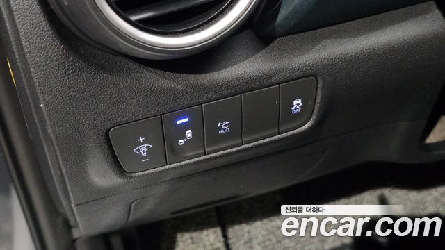 Hyundai Kona 1.6 Turbo 2WD Modern Art 2018 — фото 19
