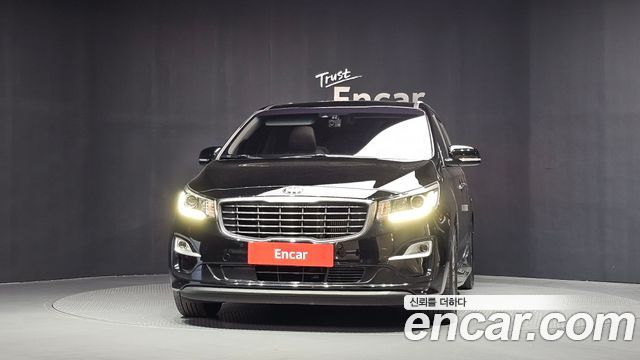Kia Carnival 11-Seater Prestige 2019 — фото 3