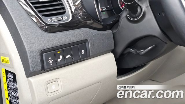 Kia Carnival 11-Seater Prestige 2019 — фото 18