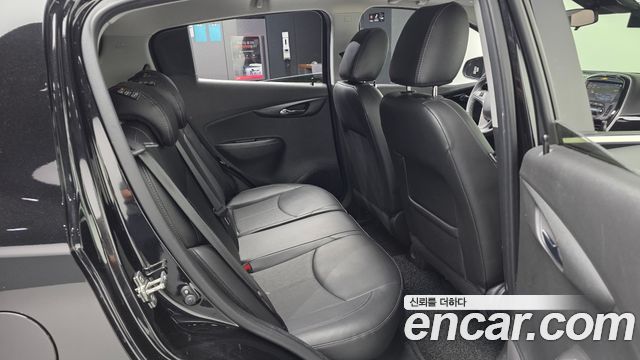 Chevrolet Next Spark LTZ 2017 — фото 15