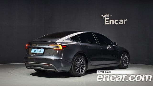 Tesla Model 3 Long Range AWD 2025 — фото 2