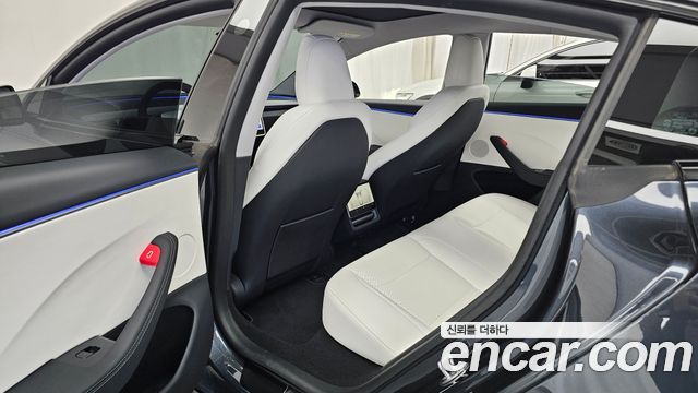 Tesla Model 3 Long Range AWD 2025 — фото 12