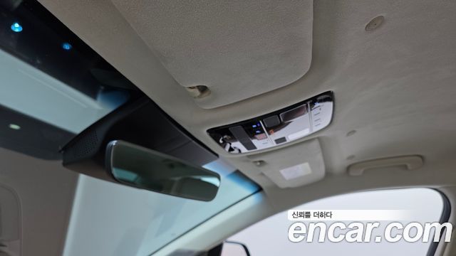 Hyundai Grandeur (GN7) 3,5 Gasoline 4WD Calligraphy 2025 — фото 32