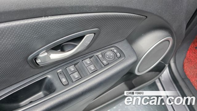 Renault Korea SM3 Neo Diesel LE 2017 — фото 18