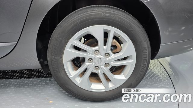 Renault Korea SM3 Neo Diesel LE 2017 — фото 21