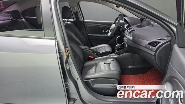 Renault Korea SM3 Neo Diesel LE 2017 — фото 26