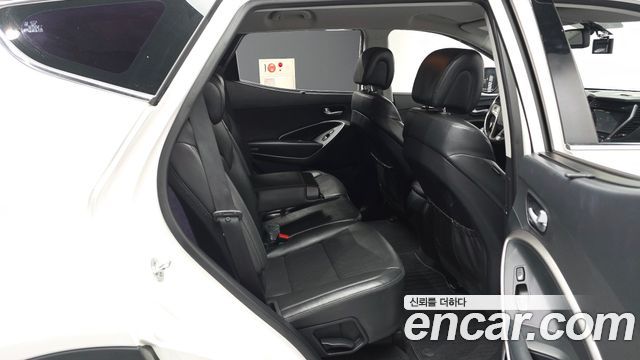 Hyundai Santa Fe The Prime Diesel 2.0 2WD Premium 2016 — фото 12