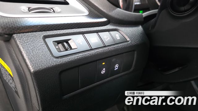 Hyundai Santa Fe The Prime Diesel 2.0 2WD Premium 2016 — фото 18
