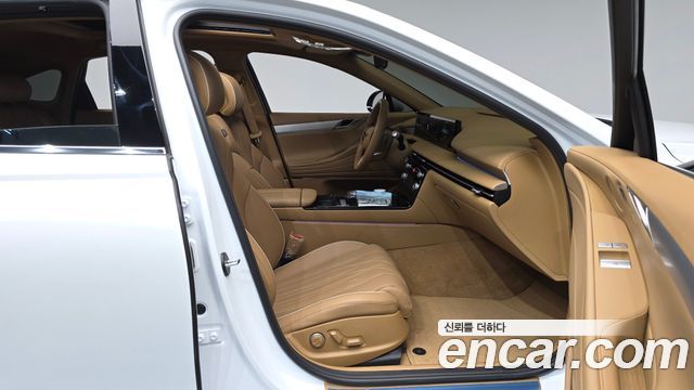 Genesis G80 (RG3) Gasoline 2.5 Turbo AWD 2025 — фото 26