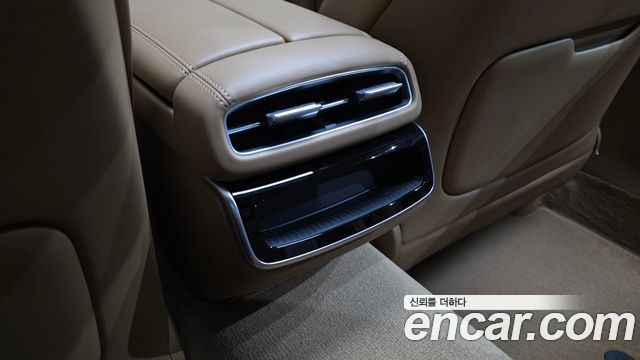 Genesis G80 (RG3) Gasoline 2.5 Turbo AWD 2025 — фото 31