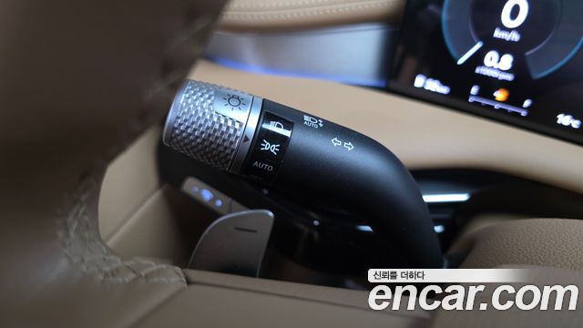 Genesis G80 (RG3) Gasoline 2.5 Turbo AWD 2025 — фото 33
