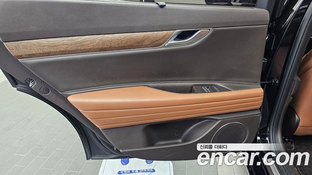 Genesis G80 (RG3) Gasoline 3.5 Turbo AWD 2023 — фото 25