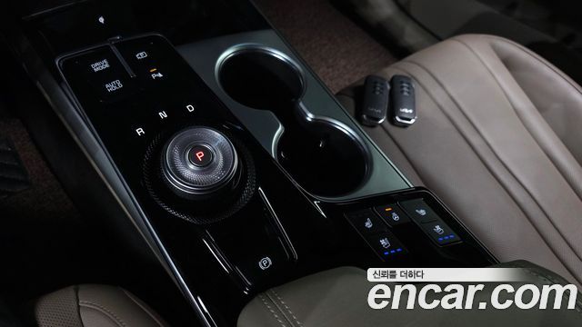 Kia K8 2.5 Gasoline 2WD Noblesse 2024 — фото 9
