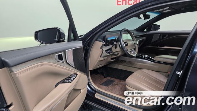 Kia K8 2.5 Gasoline 2WD Noblesse 2024 — фото 10