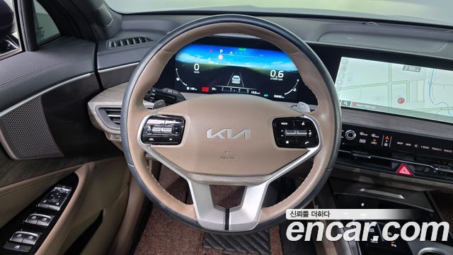 Kia K8 2.5 Gasoline 2WD Noblesse 2024 — фото 13