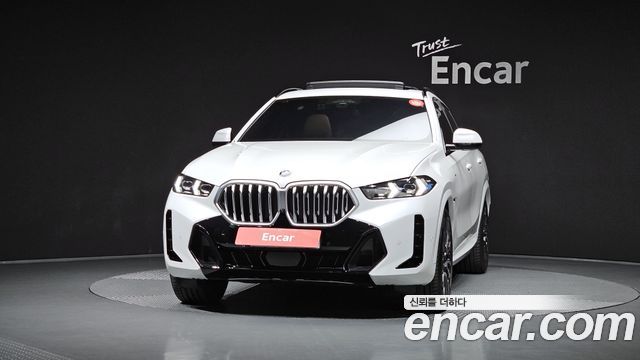 BMW X6 (G06) xDrive40i M Sport 2024 — фото 3