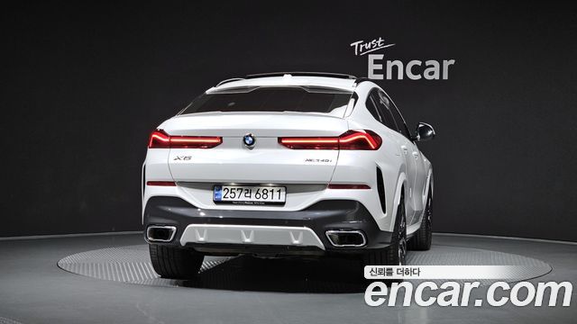BMW X6 (G06) xDrive40i M Sport 2024 — фото 4