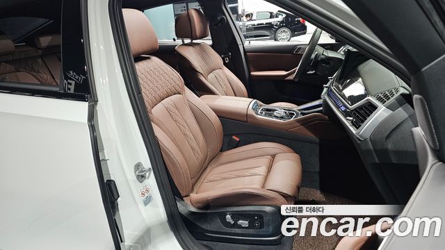 BMW X6 (G06) xDrive40i M Sport 2024 — фото 26