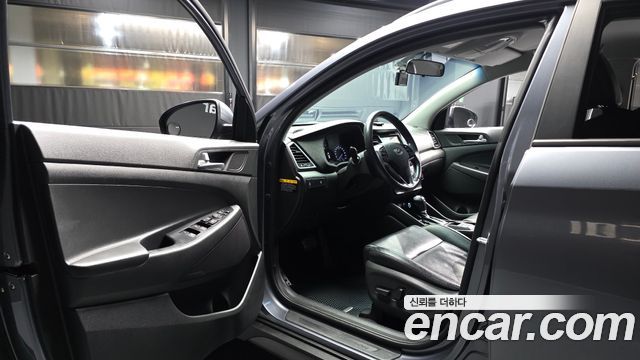 Hyundai Tucson Diesel 1.7 2WD Modern 2016 — фото 10