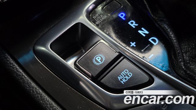 Hyundai Grandeur (HG) HG220 Diesel Premium 2016 — фото 27