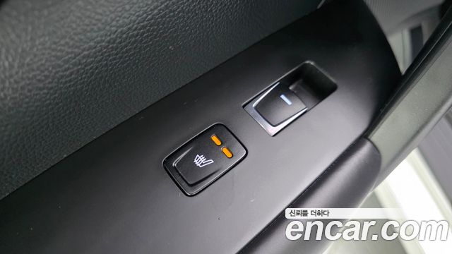 Hyundai Grandeur (HG) HG220 Diesel Premium 2016 — фото 29