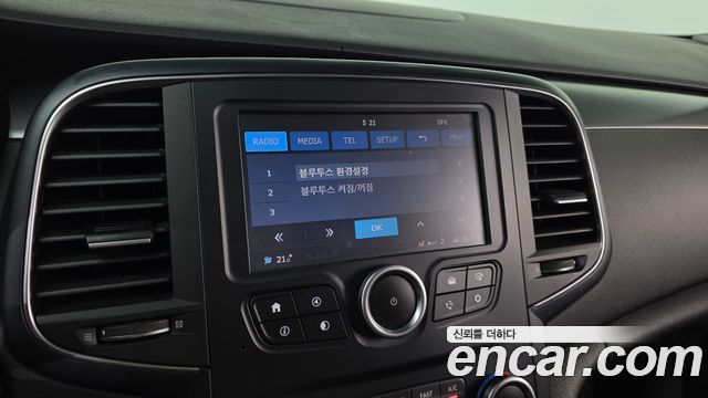 Renault Korea SM6 2.0 LPe SE 2020 — фото 16