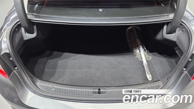 Renault Korea SM6 2.0 LPe SE 2020 — фото 20