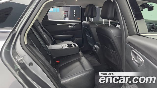 Renault Korea SM6 2.0 LPe SE 2020 — фото 26
