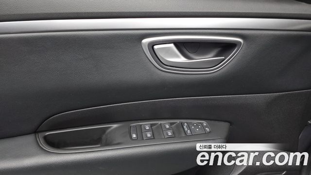 Renault Korea SM6 2.0 LPe SE 2020 — фото 28