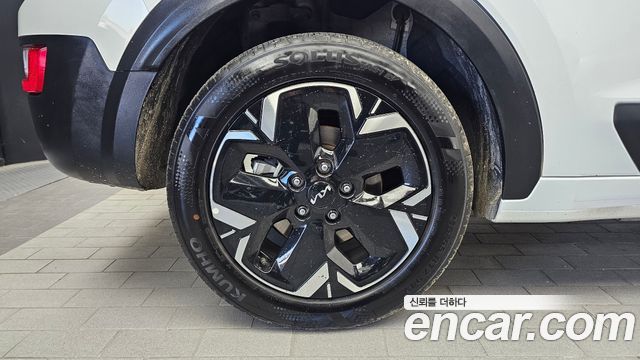 Kia Niro EV Air 2023 — фото 5