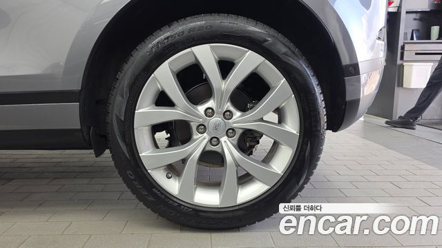 Land Rover Range Rover Evoque (II) P250 SE 2020 — фото 21