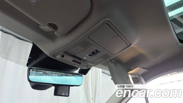 Land Rover Range Rover Evoque (II) P250 SE 2020 — фото 27