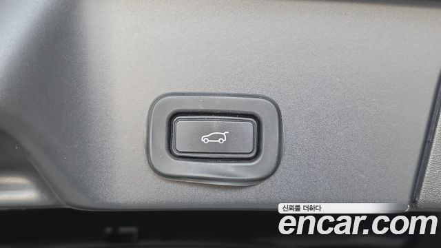 Land Rover Range Rover Evoque (II) P250 SE 2020 — фото 31