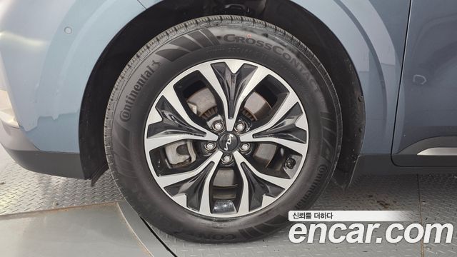 Kia Carnival (IV) Gasoline 11-Seater Signature 2023 — фото 5
