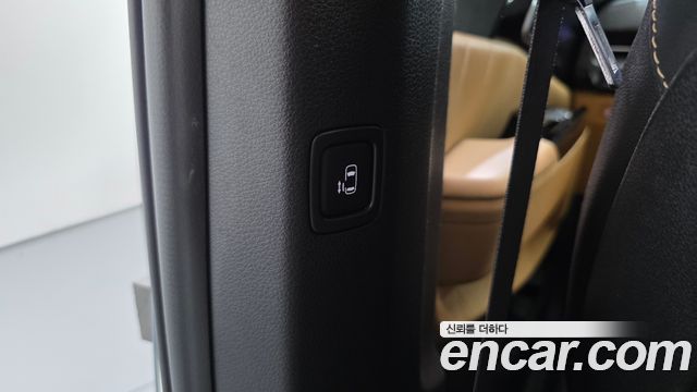 Kia Carnival (IV) Gasoline 11-Seater Signature 2023 — фото 29