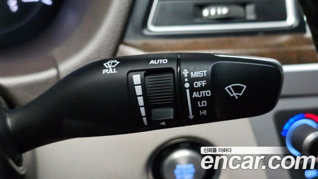 Genesis G80 3.3 GDI Premium Luxury 2017 — фото 32